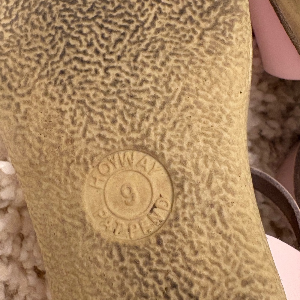 Pink SunSan Sandals - Picture 2 of 5